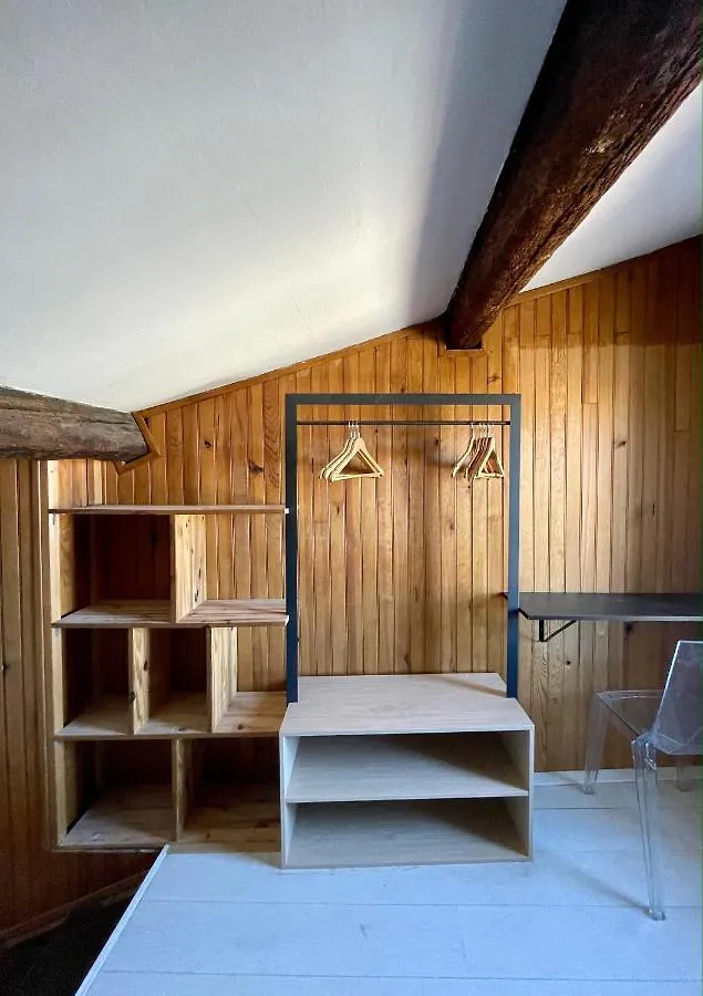 Apartment Duplex De Charme 80M2 Au Coeur D'Arles, 2 Chambres