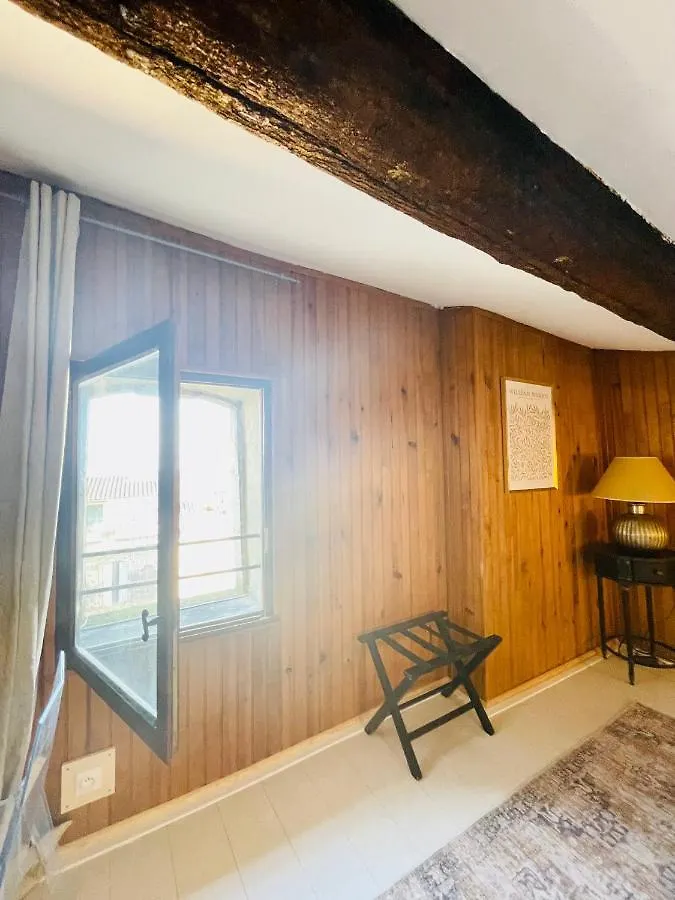 Apartment Duplex De Charme 80M2 Au Coeur D'Arles, 2 Chambres
